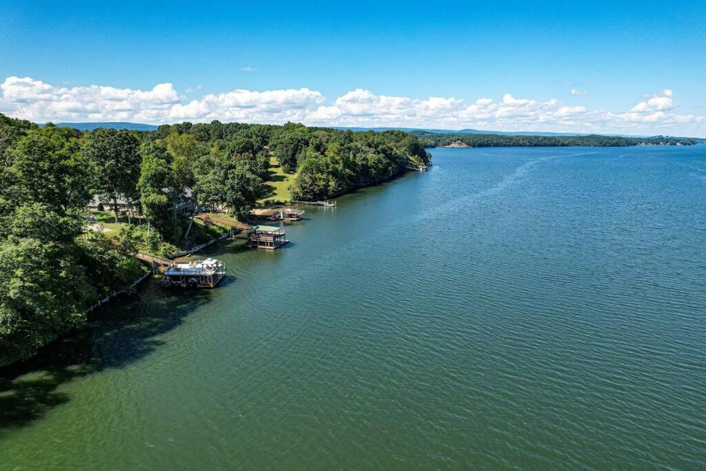 Double J'S Lakehouse Birchwood 외부 사진